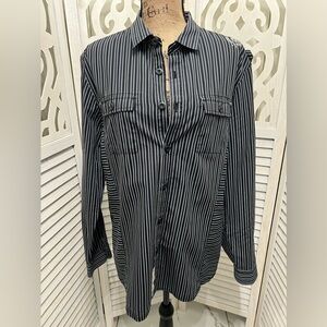 7 Diamonds Men's Stripe Shirt Large With Embroidery